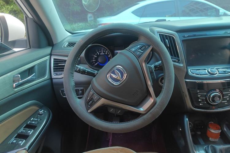 Used CHANGAN CS75 2017 Shangku Edition 1.5T Manual ZhiXiang Model Steering Wheel