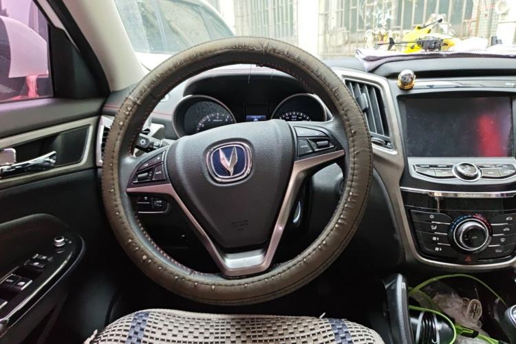 Used CHANGAN CS75 2017 Shangkui Edition 1.5T Manual Enjoyment Model Steering Wheel