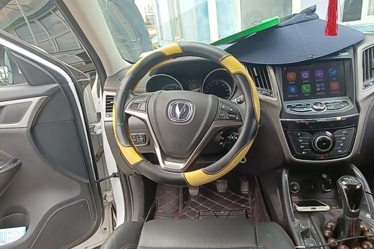 Used CHANGAN CS75 2017 Shangkui Edition 1.5T Manual Enjoyment Model Steering Wheel