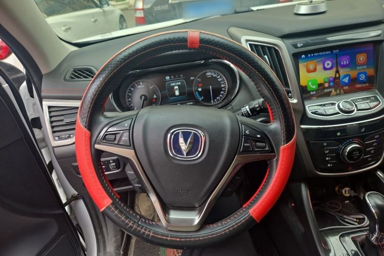 Used CHANGAN CS75 2017 Shangkui Edition 1.5T Automatic Fengxiang Model Steering Wheel