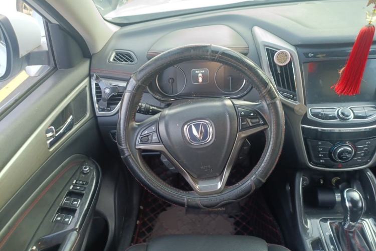 Used CHANGAN CS75 2017 Shangkui Edition 1.5T Automatic Fengyue Model Steering Wheel