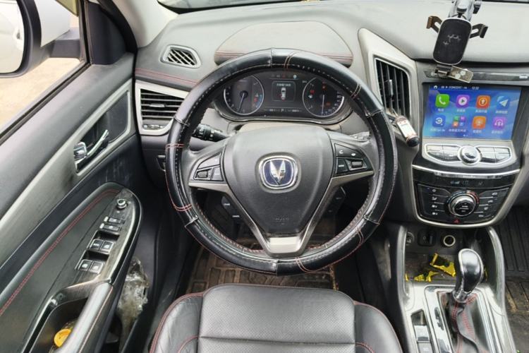 Used CHANGAN CS75 2017 Shangkui Edition 1.5T Automatic Fengxiang Model Steering Wheel