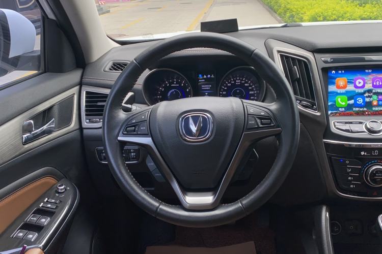 Used CHANGAN CS75 2017 Shangkui Edition 1.5T Automatic Fengyue Model Steering Wheel