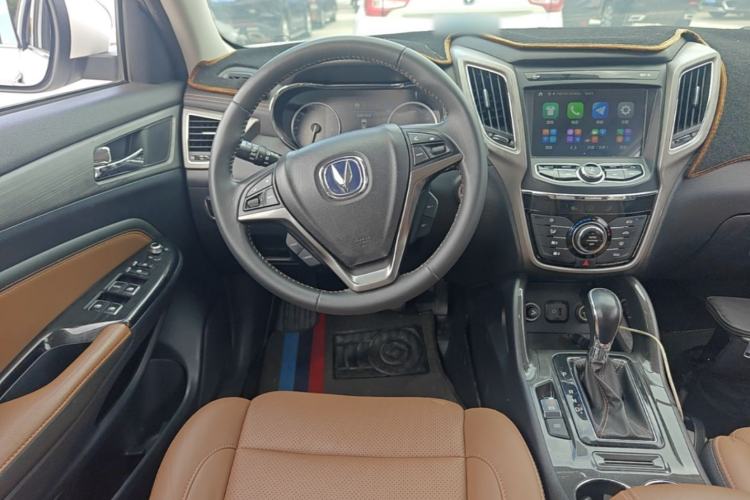 Used CHANGAN CS75 2017 Shangkui Edition 1.5T Automatic Fengxiang Model Steering Wheel