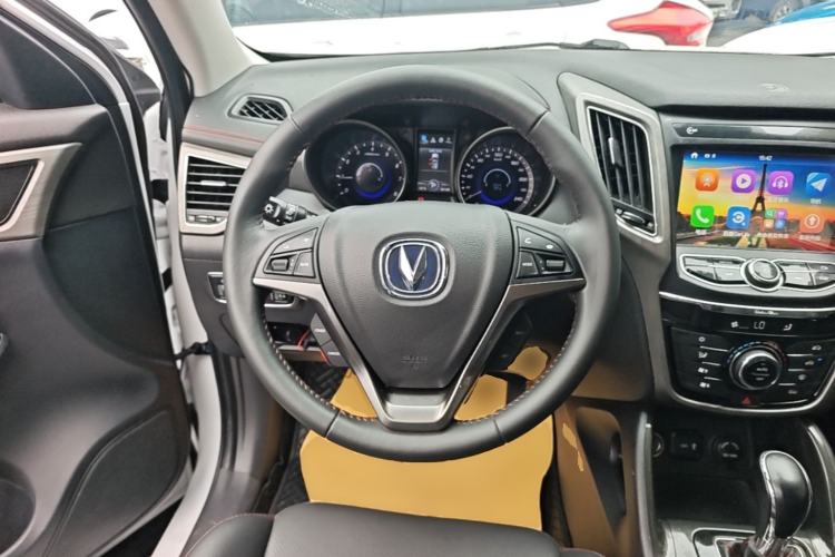 Used CHANGAN CS75 2017 Shangkui Edition 1.5T Automatic Fengyue Model Steering Wheel