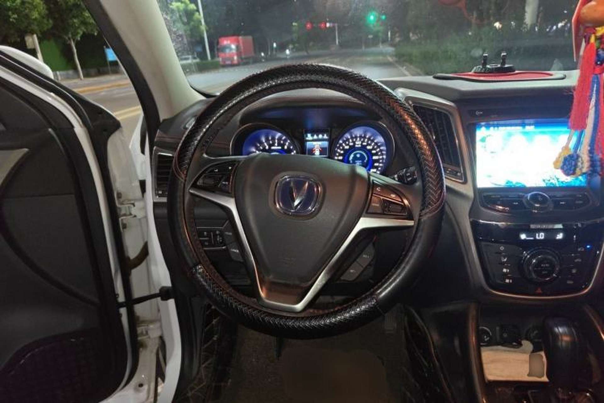 Used CHANGAN CS75 2017 Shangkui Edition 1.5T Automatic Fengyue Model Steering Wheel
