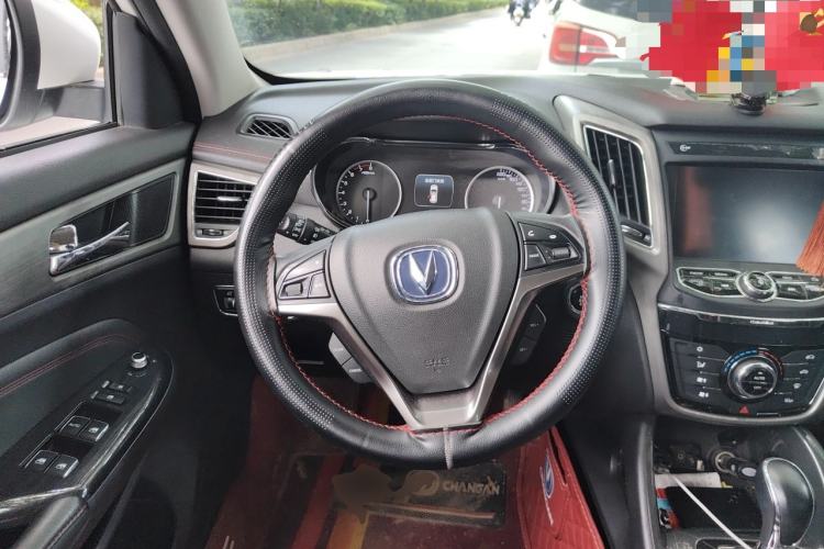 Used CHANGAN CS75 2017 Shangkui Edition 1.5T Automatic Fengxiang Model Steering Wheel