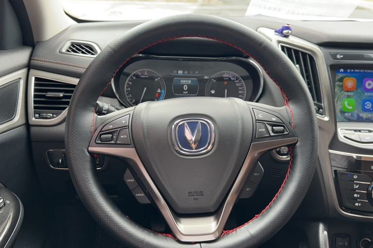 Used CHANGAN CS75 2017 Shangkui Edition 1.5T Manual Fengxiang Model Steering Wheel