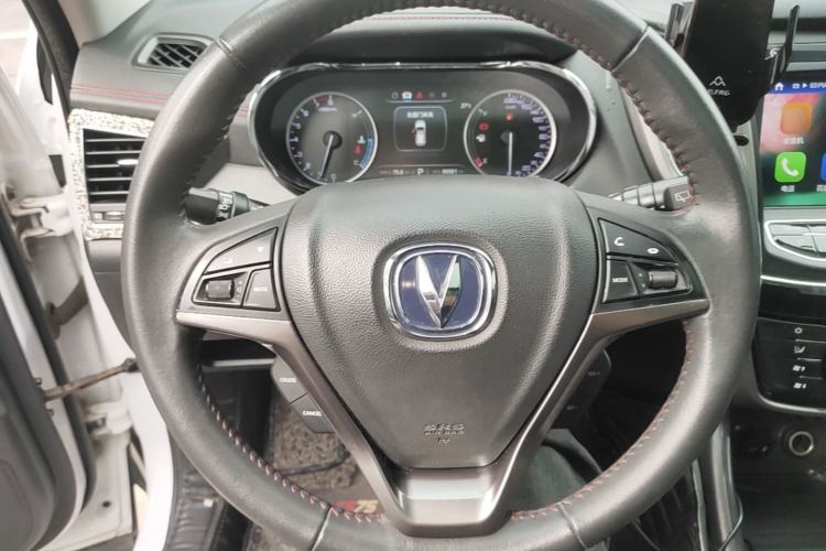 Used CHANGAN CS75 2017 Shangkui Edition 1.5T Automatic Fengxiang Model Steering Wheel