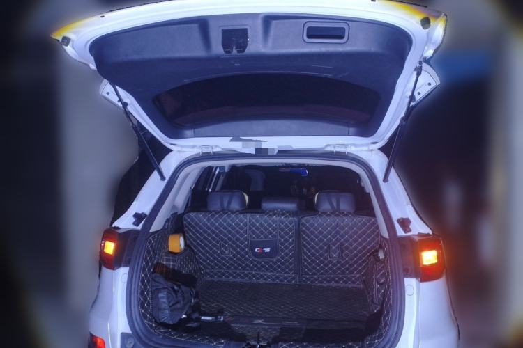 Used CHANGAN CS75 2017 Shangku Edition 1.5T Manual ZhiXiang Model Trunk