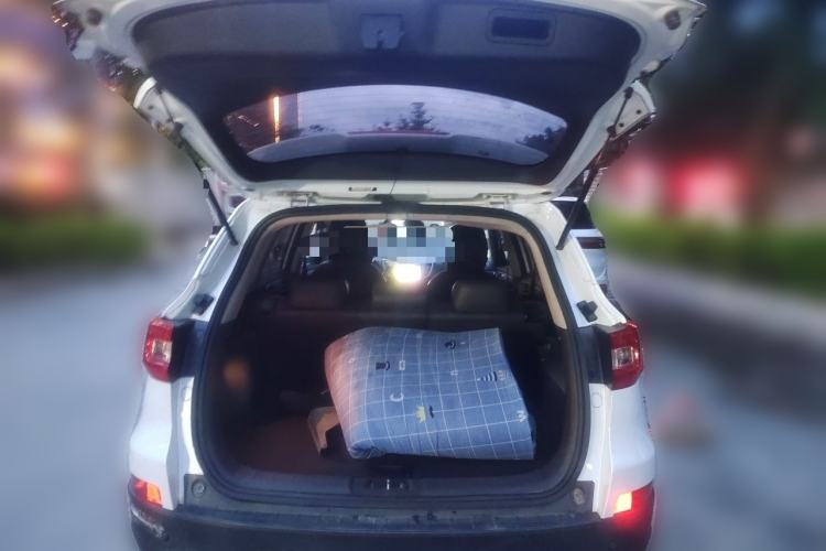 Used CHANGAN CS75 2017 Shangkui Edition 1.5T Manual Fengxiang Model Trunk