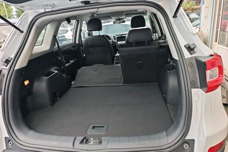 Used CHANGAN CS75 2017 Shangkui Edition 1.5T Automatic Fengyue Model Trunk