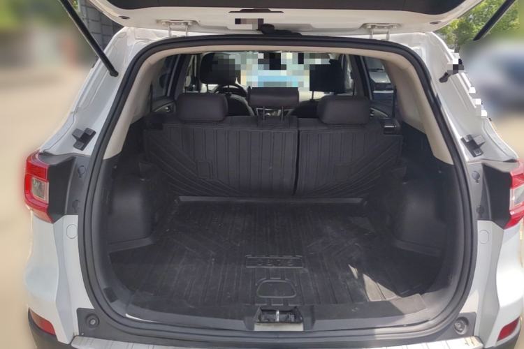 Used CHANGAN CS75 2017 Shangkui Edition 1.5T Automatic Sharp Model Trunk