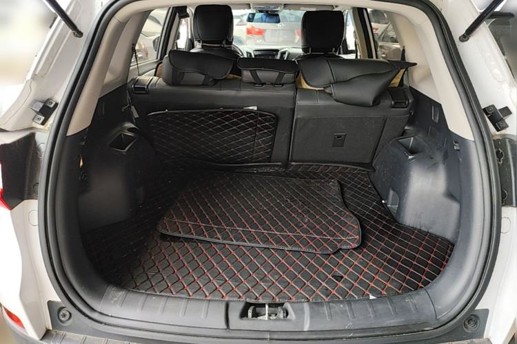 Used CHANGAN CS75 2017 Shangkui Edition 1.5T Automatic Fengyue Model Trunk