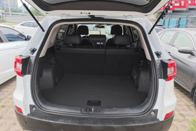 Used CHANGAN CS75 2017 Shangku Edition 1.5T Manual ZhiXiang Model Trunk