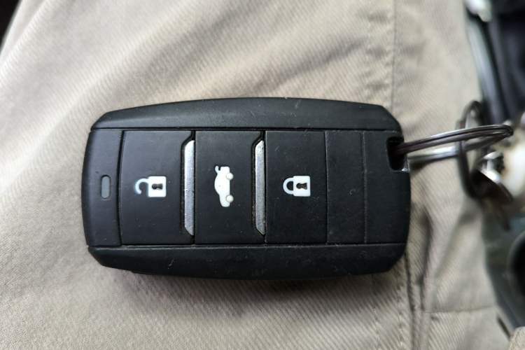 Used CHANGAN CS75 2017 Shangku Edition 1.5T Manual ZhiXiang Model Vehicle Key