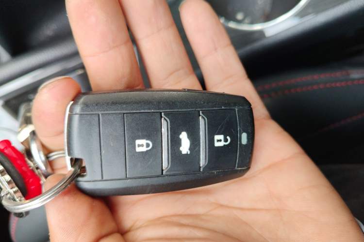 Used CHANGAN CS75 2017 Shangku Edition 1.5T Manual ZhiXiang Model Vehicle Key