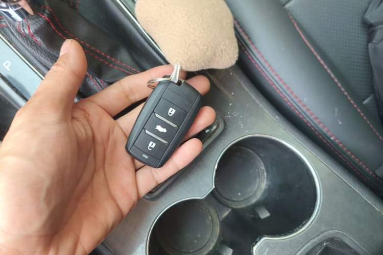 Used CHANGAN CS75 2017 Shangkui Edition 1.5T Automatic Fengyue Model Vehicle Key