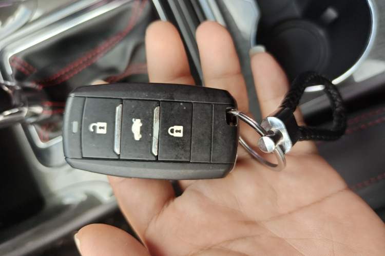 Used CHANGAN CS75 2017 Shangkui Edition 1.5T Automatic Fengyue Model Vehicle Key