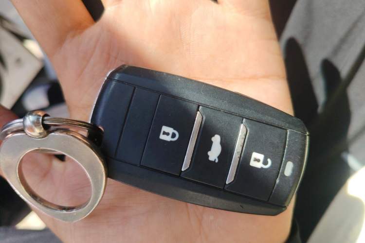 Used CHANGAN CS75 2017 Shangkui Edition 1.5T Automatic Sharp Model Vehicle Key