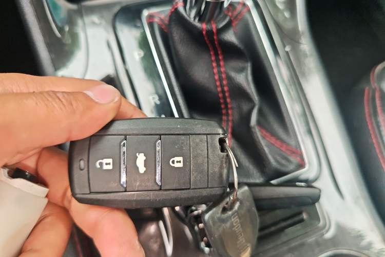 Used CHANGAN CS75 2017 Shangkui Edition 1.5T Automatic Fengyue Model Vehicle Key