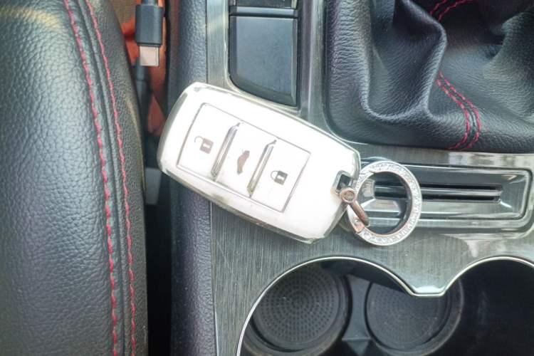 Used CHANGAN CS75 2017 Shangku Edition 1.5T Manual ZhiXiang Model Vehicle Key