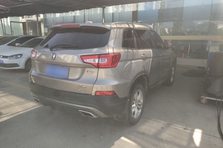 Used CHANGAN CS75 2017 Shangkui Edition 1.5T Automatic Sharp Model Exterior 4