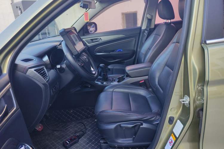 Used CHANGAN CS75 2017 Shangkui Edition 1.5T Manual Fengxiang Model Left Front Seat