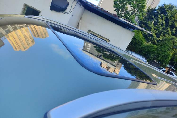 Used CHANGAN CS75 2017 Shangkui Edition 1.5T Manual Fengxiang Model Roof