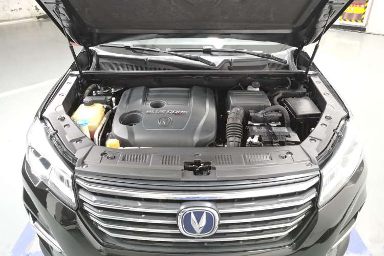 Used CHANGAN CS75 2018 280T Automatic Smart Edition China V-standard Engine Bay