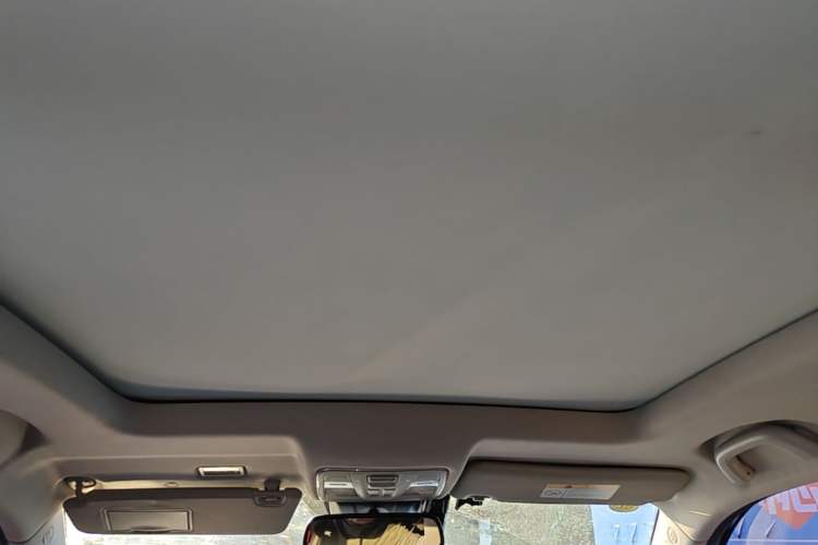 Used CHANGAN CS75 2018 280T Automatic Yazi Model China V Standard Headliner