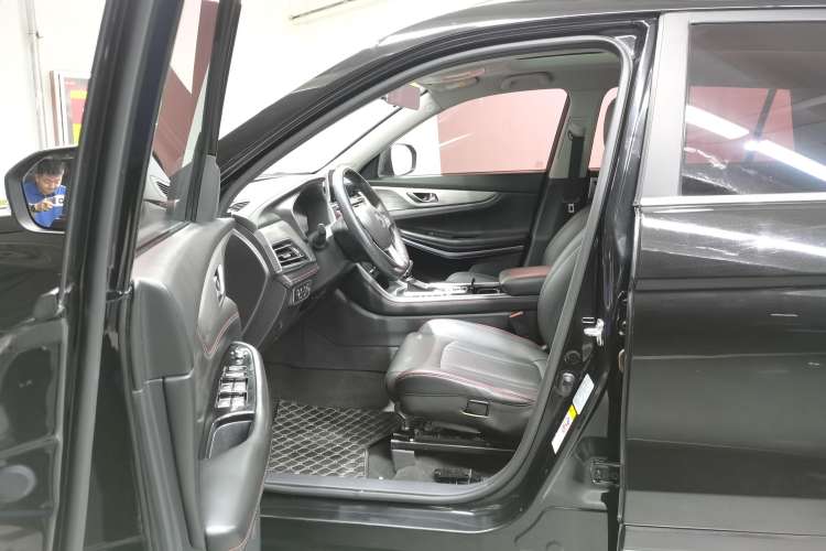 Used CHANGAN CS75 2018 280T Automatic Smart Edition China V-standard Left Front Seat