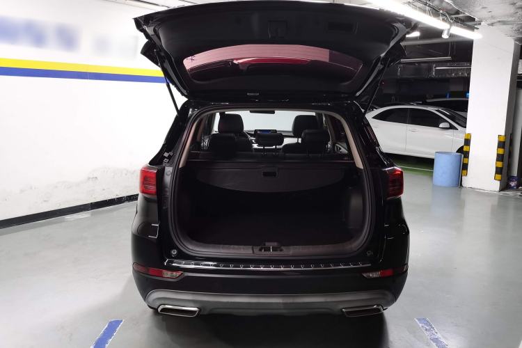 Used CHANGAN CS75 2018 280T Automatic Smart Edition China V-standard Trunk