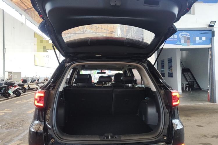 Used CHANGAN CS75 2018 280T Automatic Smart Edition China V Standard Trunk