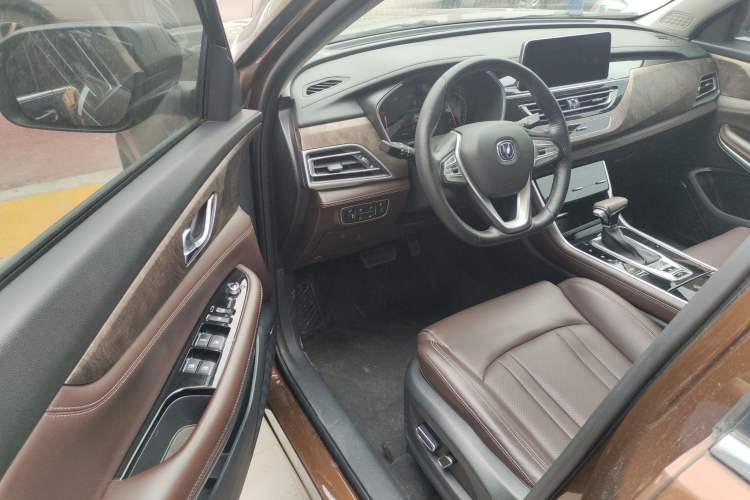 Used CHANGAN CS75 2018 280T Automatic Smart Edition China V-standard Driver Seat