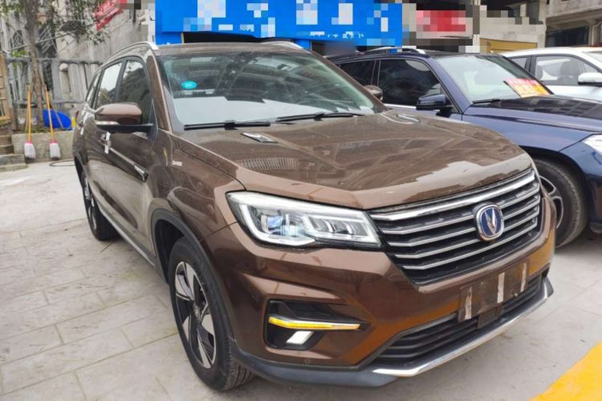 Used CHANGAN CS75 2018 280T Automatic Smart Edition China V-standard Front Right 45 Deg