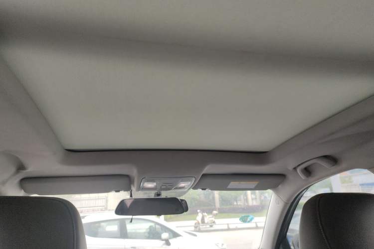 Used CHANGAN CS75 2018 280T Automatic Smart Edition China V-standard Headliner
