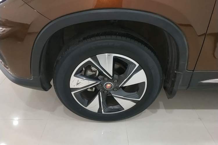 Used CHANGAN CS75 2018 280T Automatic Smart Edition China V-standard Left Front Wheel Hub