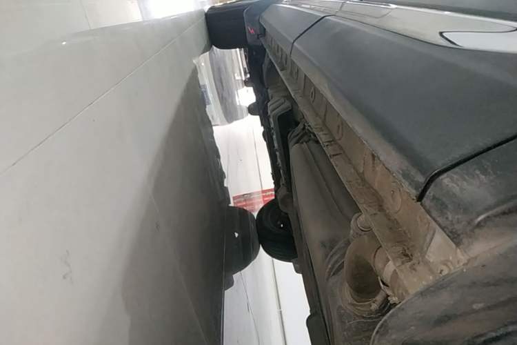 Used CHANGAN CS75 2018 280T Automatic Smart Edition China V-standard Left Side Sill