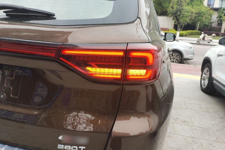 Used CHANGAN CS75 2018 280T Automatic Smart Edition China V-standard Right Rear Taillight