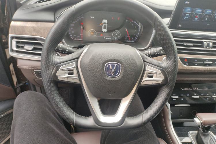 Used CHANGAN CS75 2018 280T Automatic Smart Edition China V-standard Steering Wheel