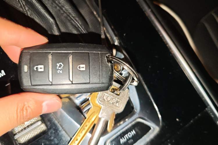 Used CHANGAN CS75 2018 280T Automatic Smart Edition China V Standard Vehicle Key