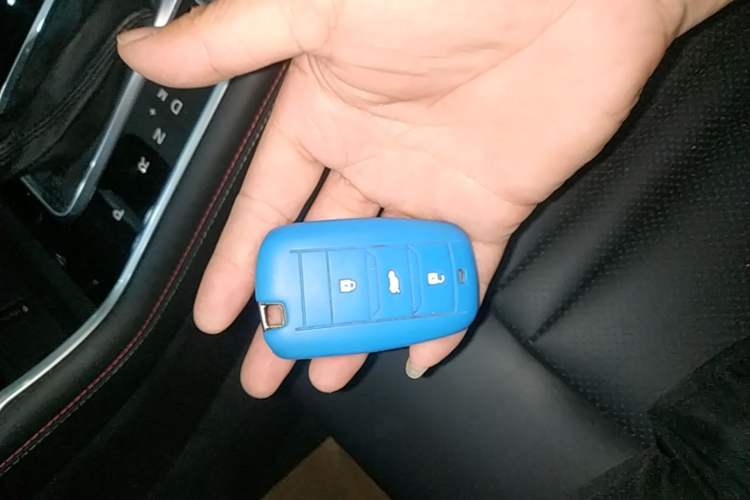 Used CHANGAN CS75 2018 280T Automatic Smart Edition China V-standard Vehicle Key