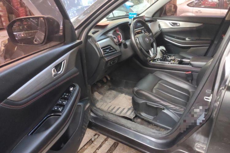 Used CHANGAN CS75 2018 280T Manual Smart Edition China V Standard Interior 3
