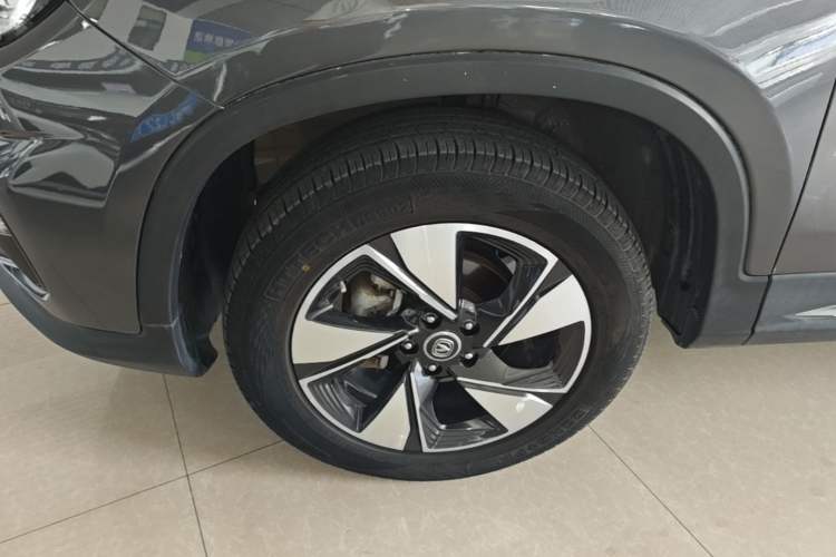 Used CHANGAN CS75 2018 280T Automatic Smart Edition China V-standard Left Front Wheel Hub