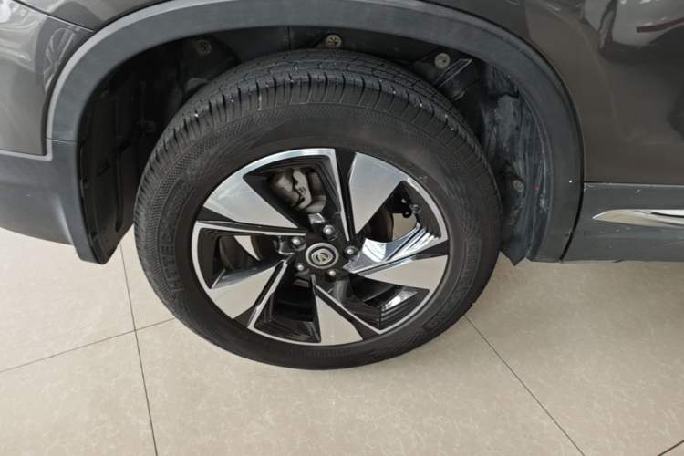 Used CHANGAN CS75 2018 280T Automatic Smart Edition China V-standard Right Rear Wheel Hub