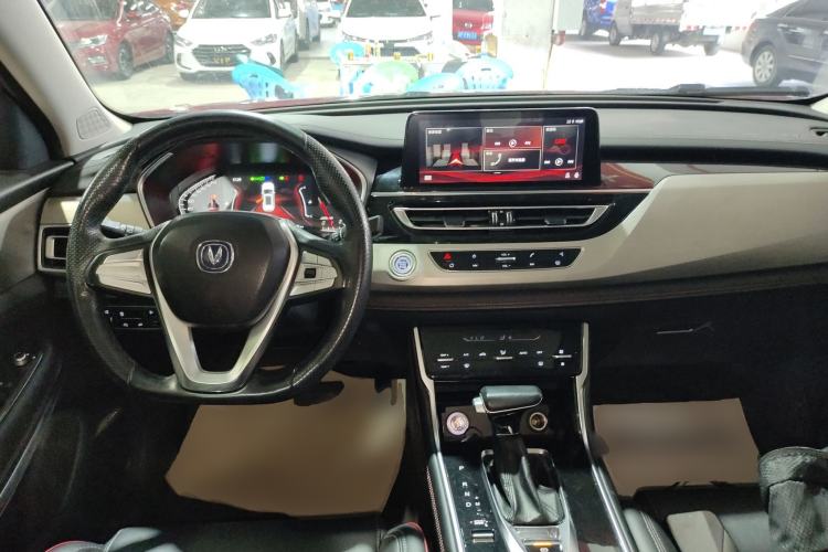Used CHANGAN CS75 2018 280T Automatic Smart Edition China V Standard Center Console