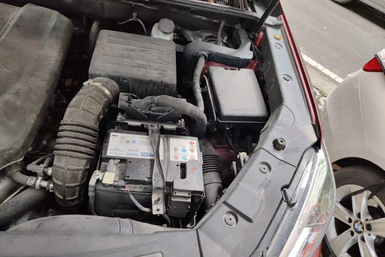 Used CHANGAN CS75 2018 280T Manual Elite Version China V Standard Engine Bay Left