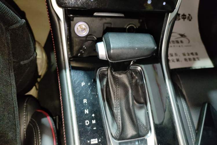 Used CHANGAN CS75 2018 280T Automatic Smart Edition China V Standard Gear Lever