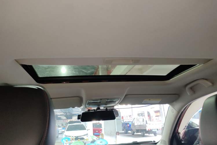 Used CHANGAN CS75 2018 280T Automatic Smart Edition China V Standard Headliner